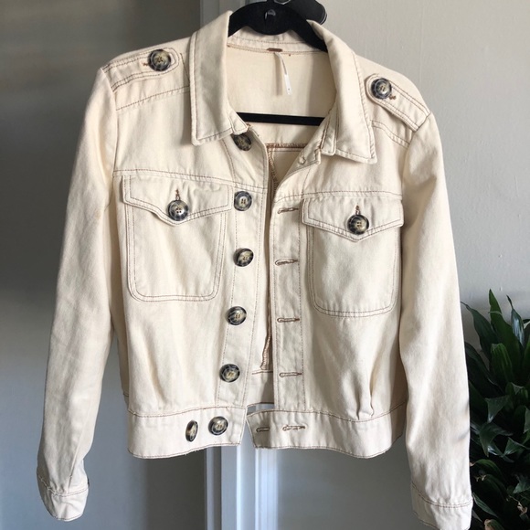 Free People - Picture 3 of 5